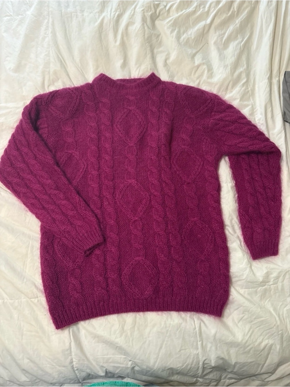 Cozy Cable-Knit Women's Sweater - Fuchsia Pink - Vintage 1980s Karen Scott